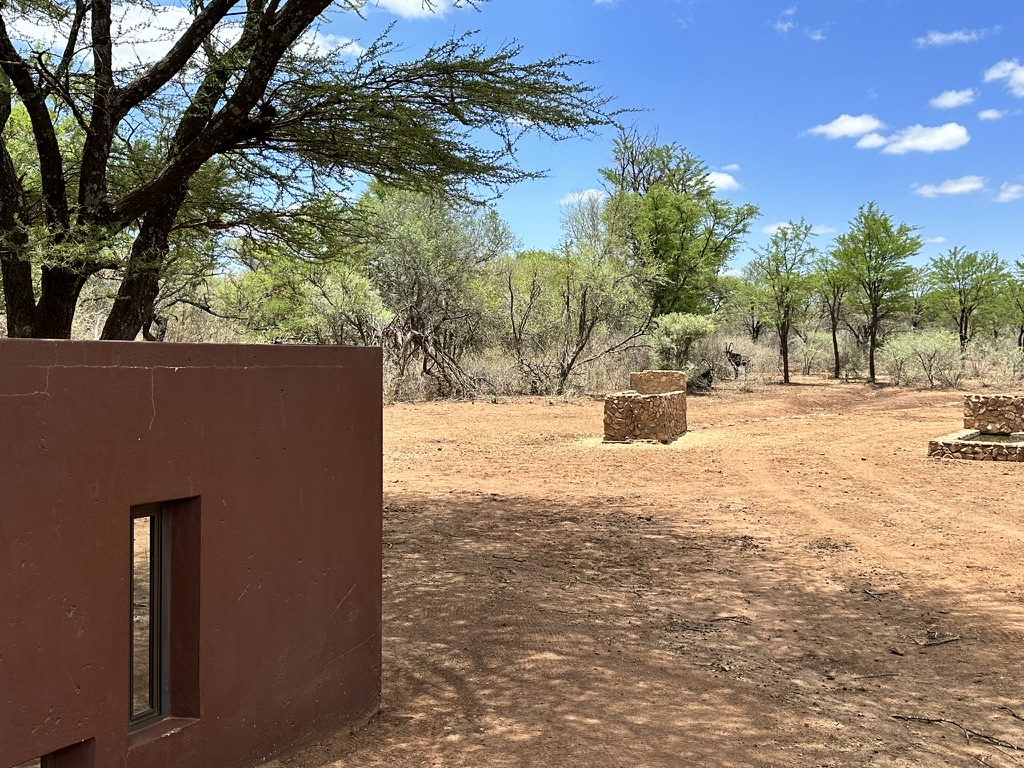 Pit Blind Africa Hunt Lodge